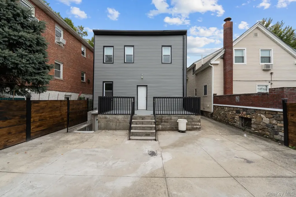 110 Walnut Street Forest Hills NY 11375