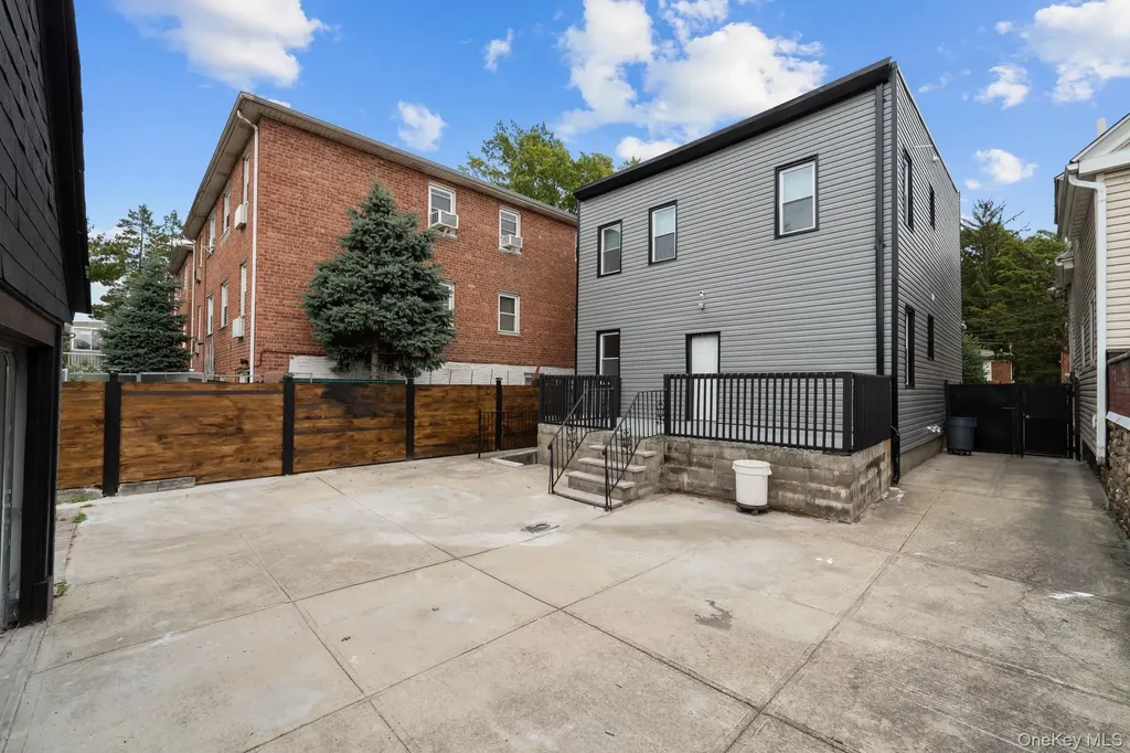 110 Walnut Street Forest Hills NY 11375