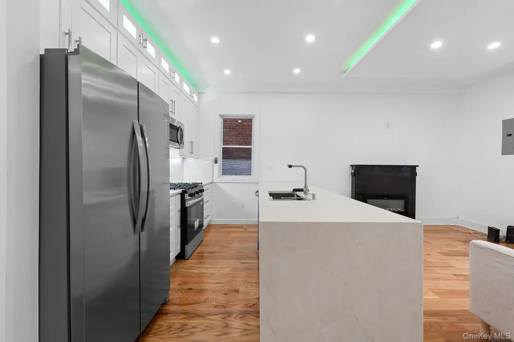 110 Walnut Street Forest Hills NY 11375