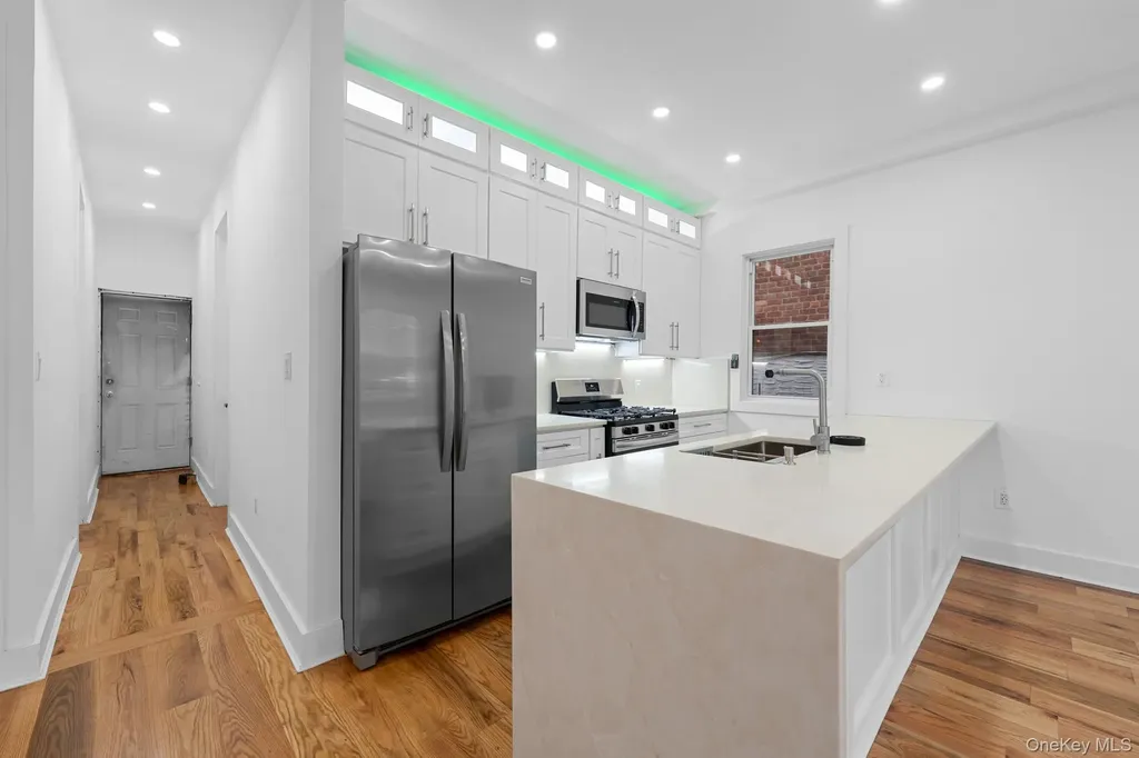110 Walnut Street Forest Hills NY 11375