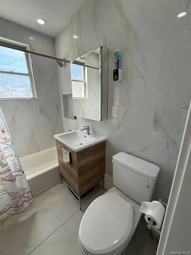 279 Cedarhurst Avenue Cedarhurst NY 11516