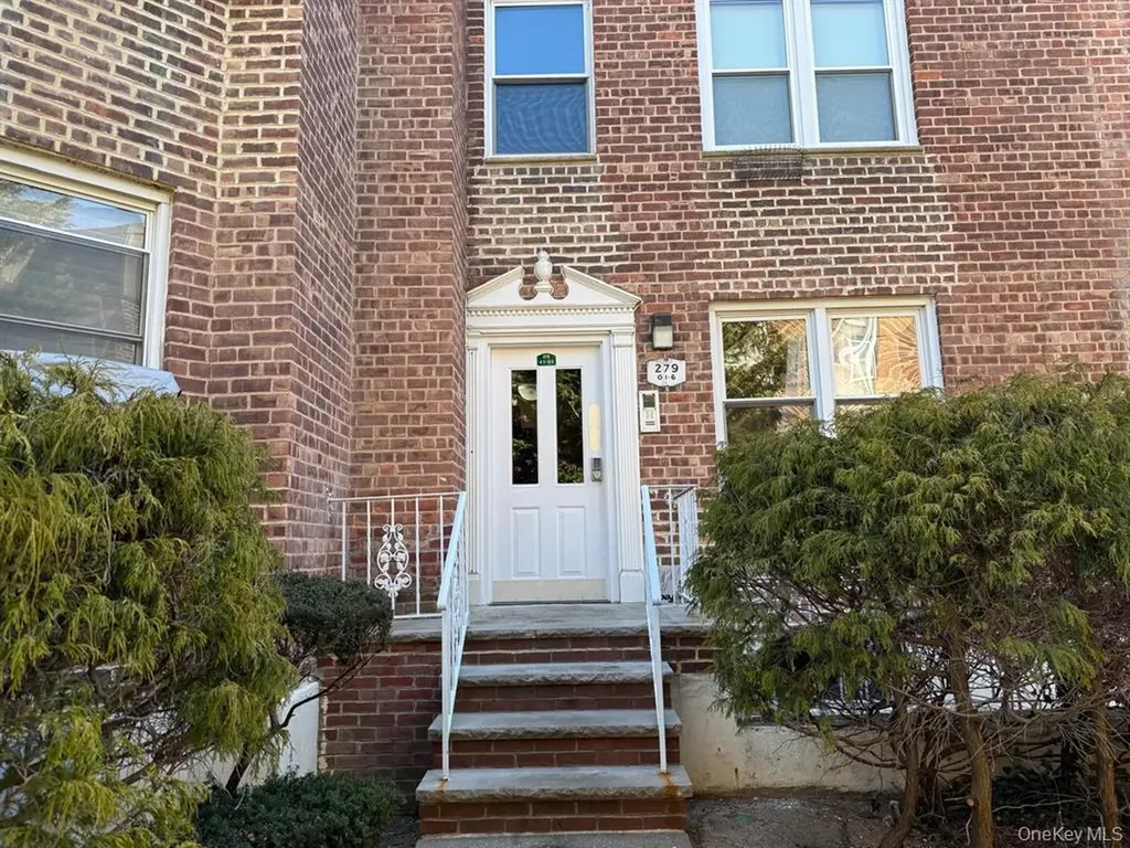 279 Cedarhurst Avenue Cedarhurst NY 11516