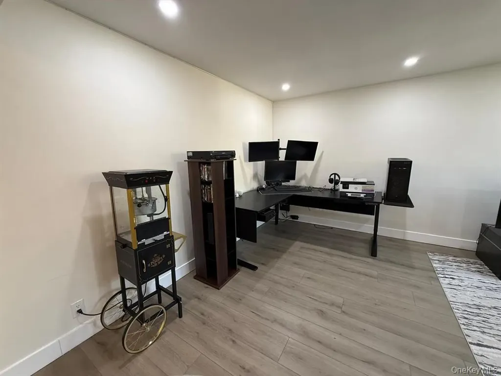 279 Cedarhurst Avenue Cedarhurst NY 11516