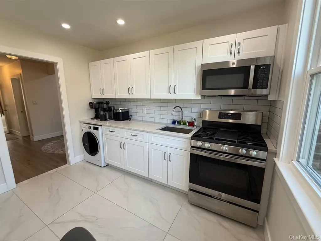 279 Cedarhurst Avenue Cedarhurst NY 11516