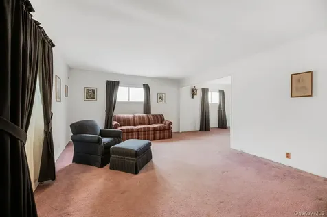 117 Mountaindale Road Yonkers NY 10710