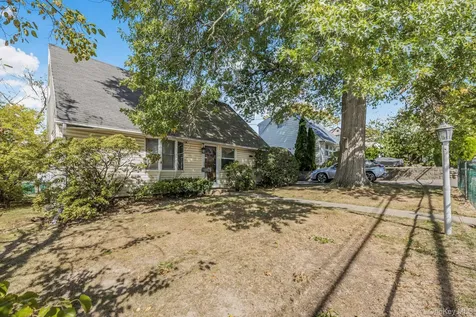 117 Mountaindale Road Yonkers NY 10710