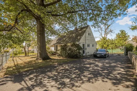 117 Mountaindale Road Yonkers NY 10710