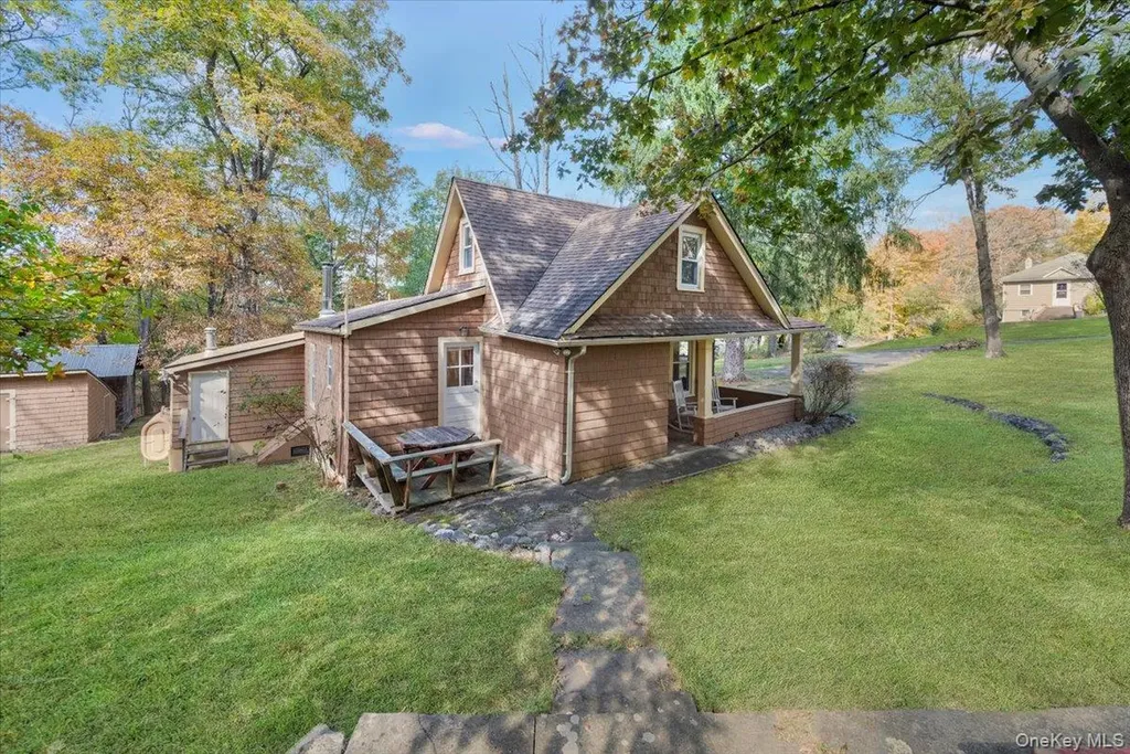 1 Moonlight Trail Goshen NY 10924