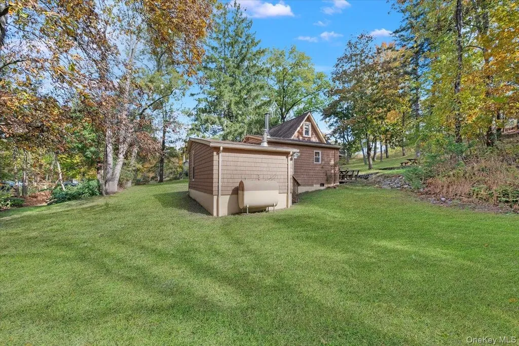 1 Moonlight Trail Goshen NY 10924