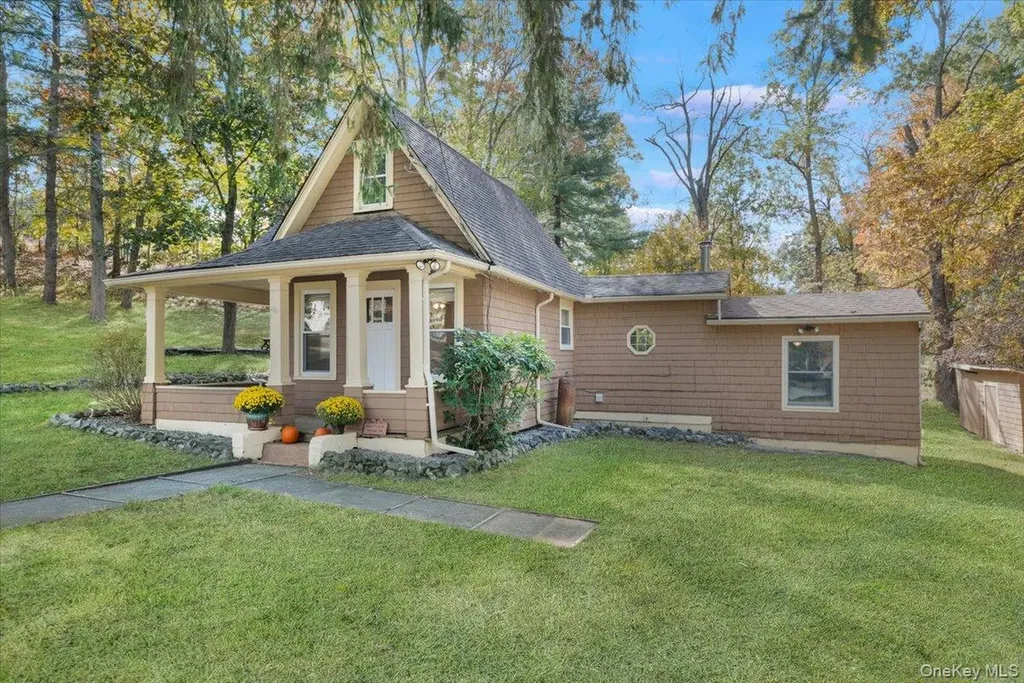 1 Moonlight Trail Goshen NY 10924