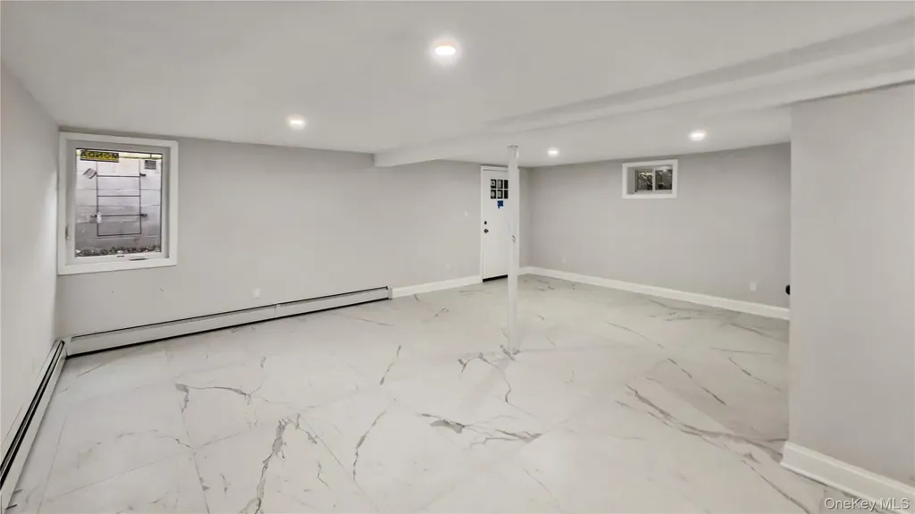 138 Windsor Parkway Hempstead NY 11550