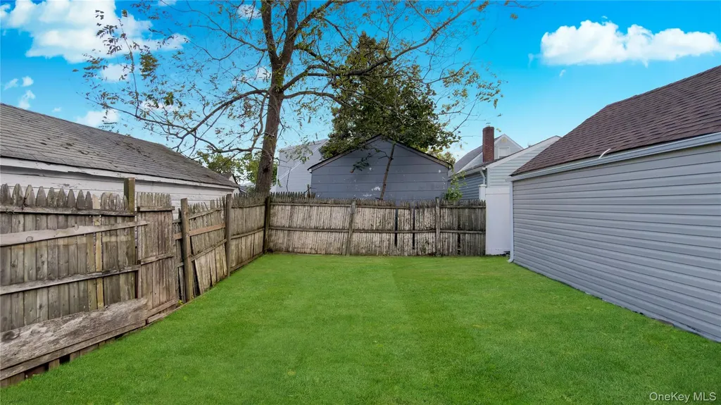 138 Windsor Parkway Hempstead NY 11550
