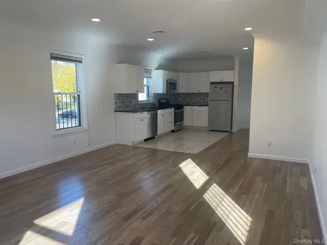 1049 Main Street Peekskill NY 10566