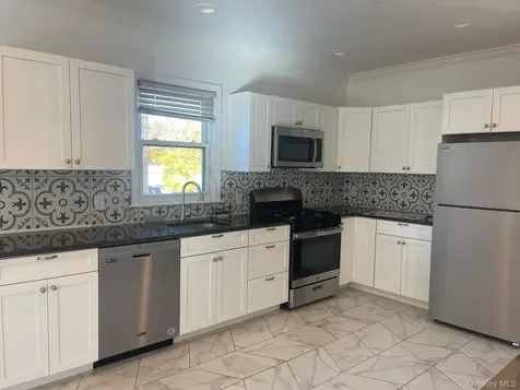 1049 Main Street Peekskill NY 10566