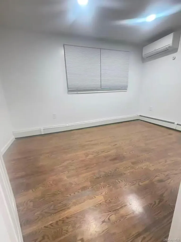 110 Parkside Drive N Levittown NY 11756
