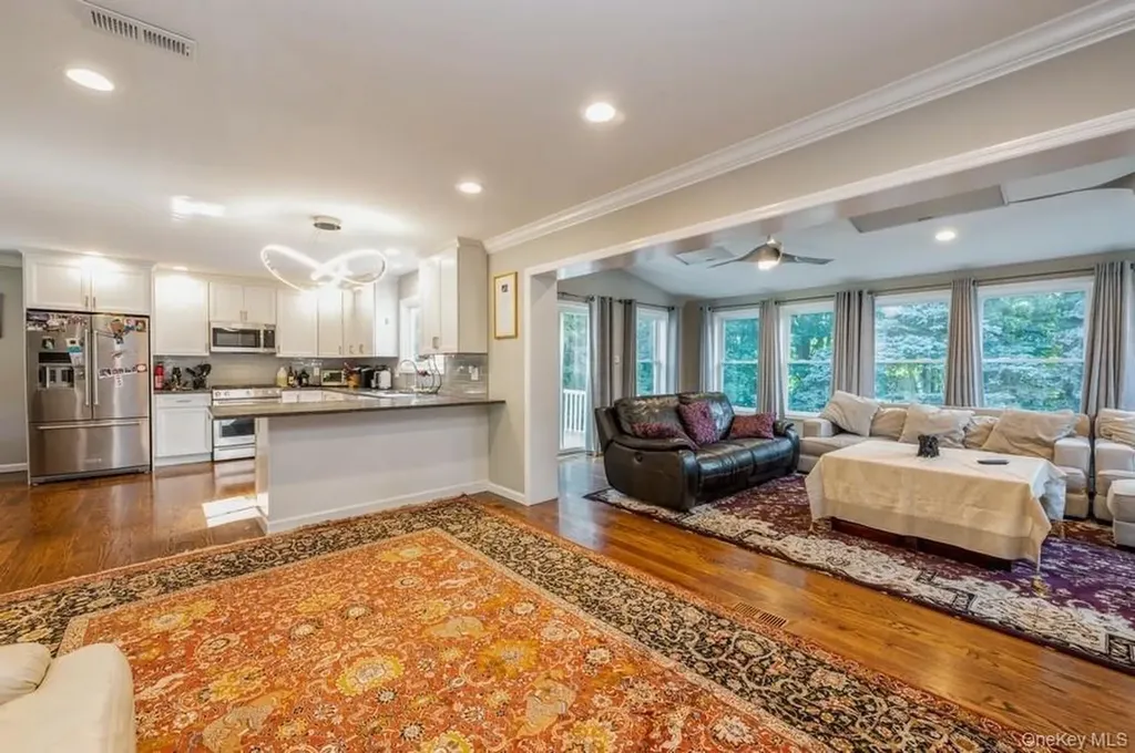 516 Almena Avenue Ardsley NY 10502