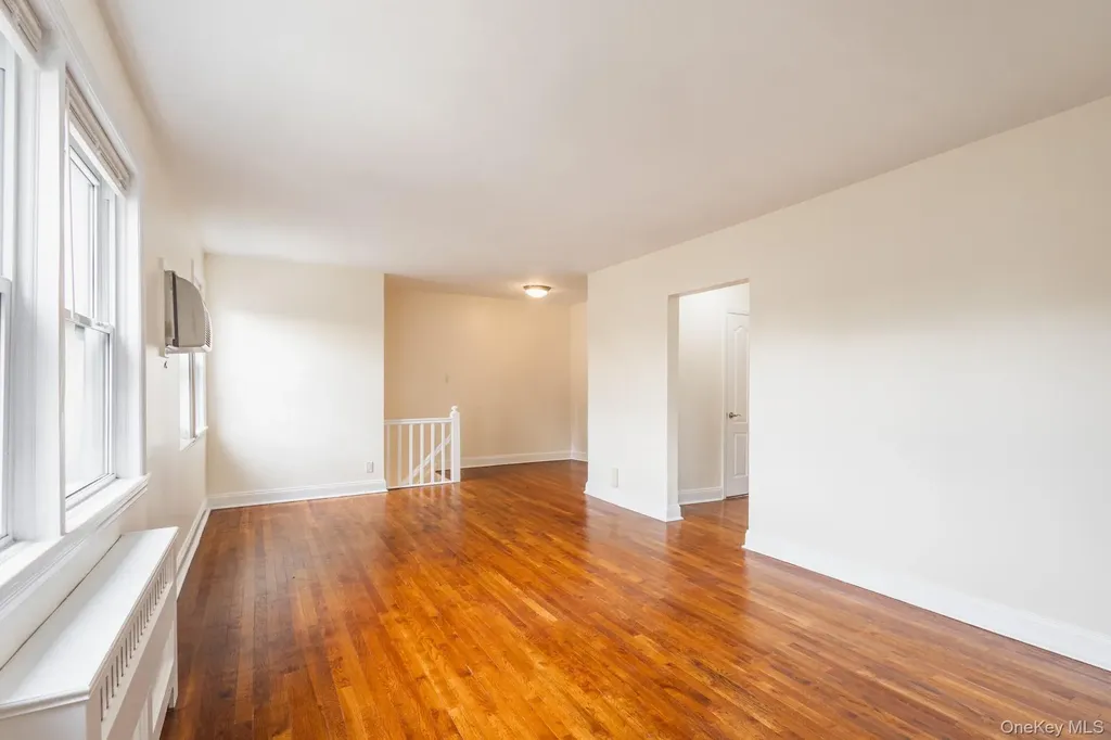 251-41 71st Road Bellerose NY 11426