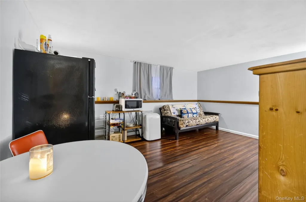 5 David Court Poughkeepsie NY 12603