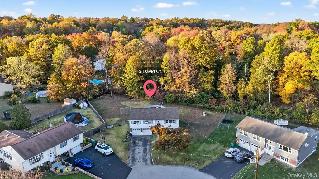 5 David Court Poughkeepsie NY 12603
