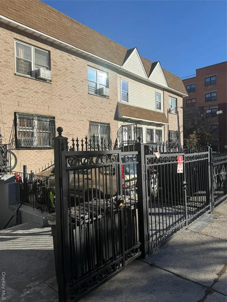 815 E 170th Street Bronx NY 10459