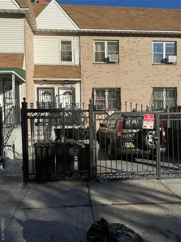 815 E 170th Street Bronx NY 10459