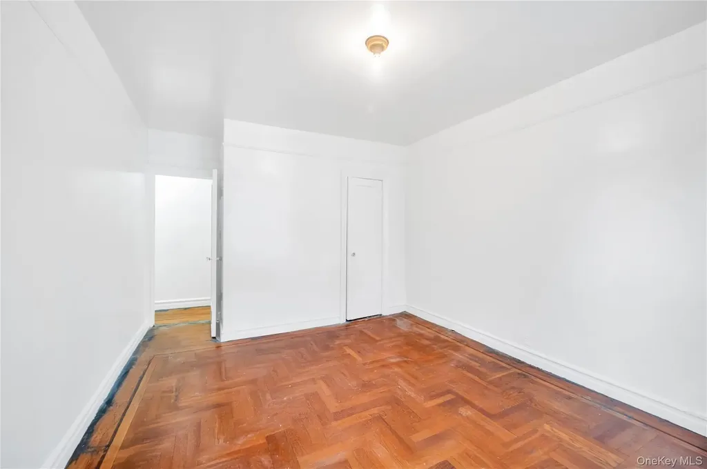 3152 Hull Avenue Bronx NY 10467