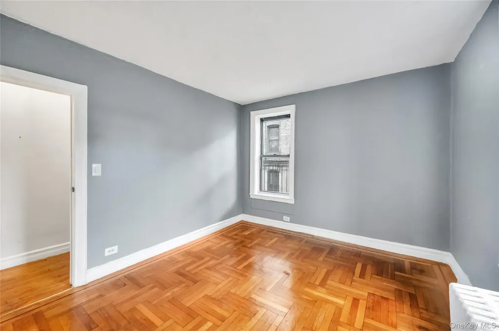 3152 Hull Avenue Bronx NY 10467