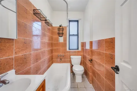 3152 Hull Avenue Bronx NY 10467