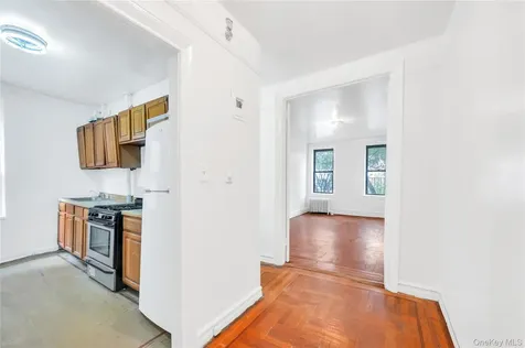 3152 Hull Avenue Bronx NY 10467