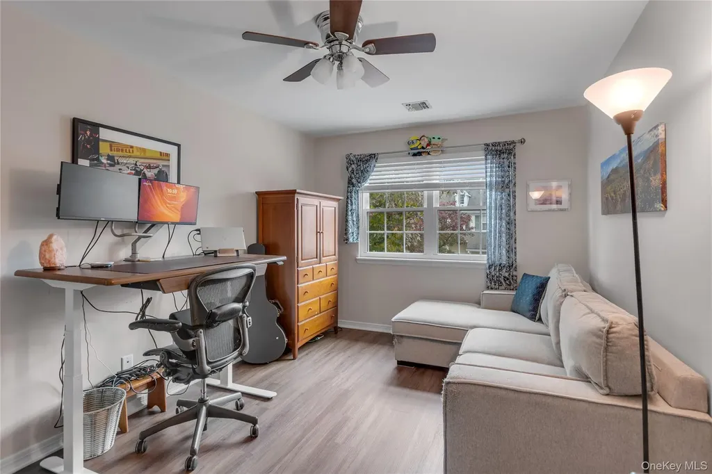 32 Scarborough Drive Smithtown NY 11787