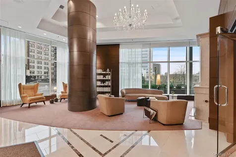 5 Renaissance Square White Plains NY 10601
