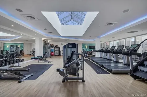5 Renaissance Square White Plains NY 10601