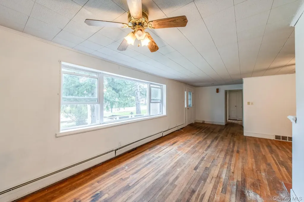 88 Buckingham Avenue Poughkeepsie NY 12601