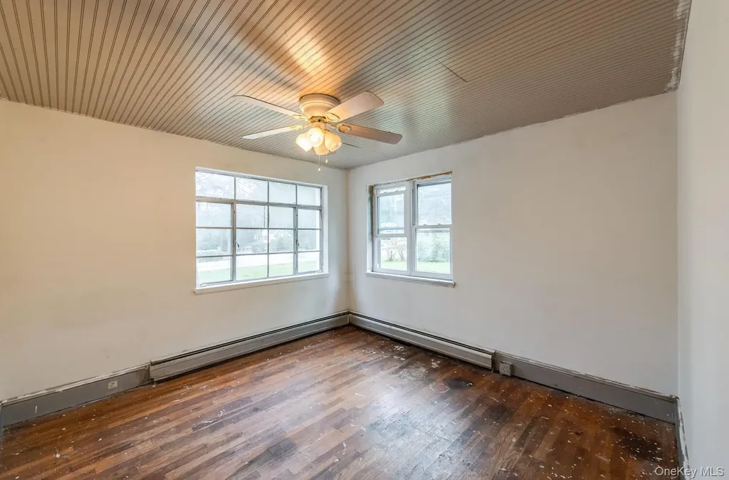 88 Buckingham Avenue Poughkeepsie NY 12601