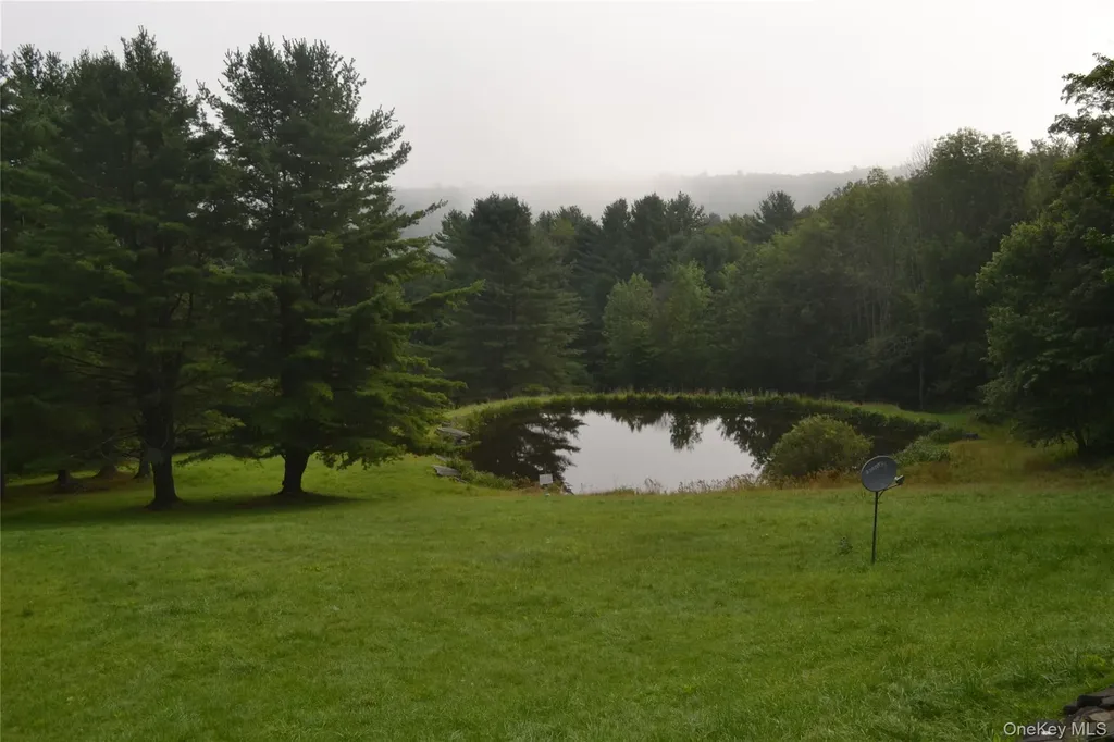 365 Via Appian Way Roscoe NY 12776