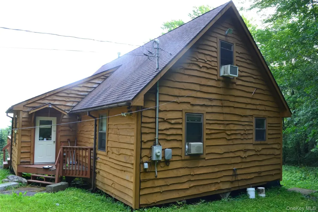 365 Via Appian Way Roscoe NY 12776