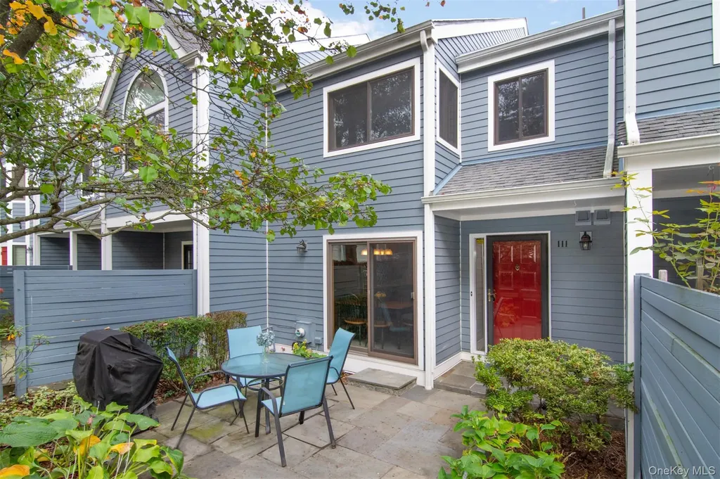 111 Valleyview Road Irvington NY 10533