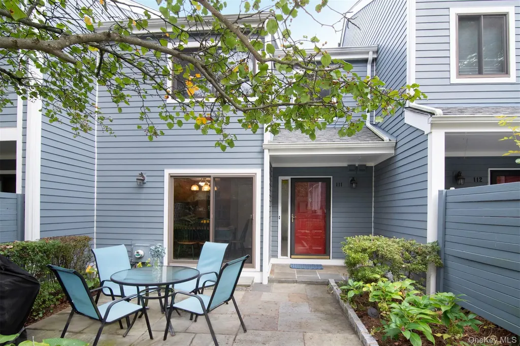 111 Valleyview Road Irvington NY 10533