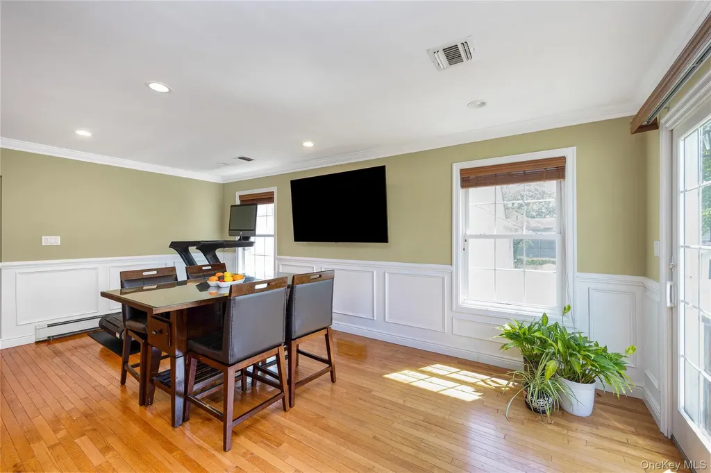 2758 Harvard Place Baldwin NY 11510