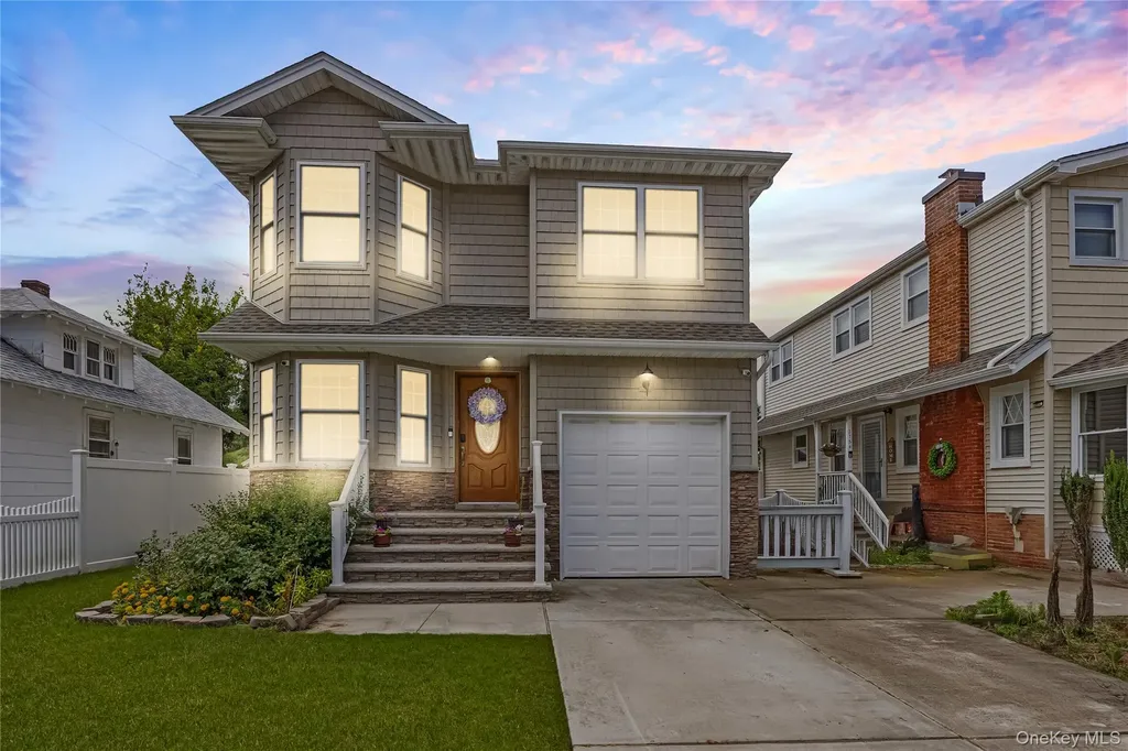 2758 Harvard Place Baldwin NY 11510