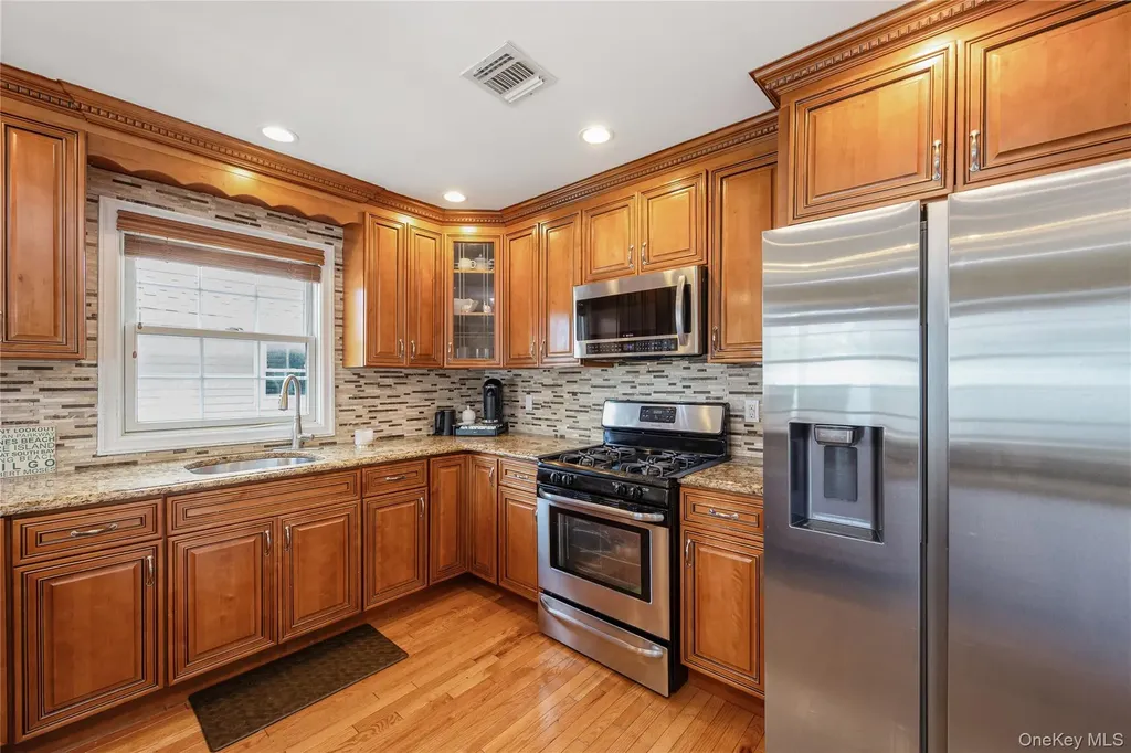 2758 Harvard Place Baldwin NY 11510