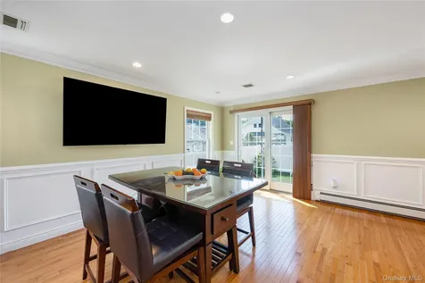 2758 Harvard Place Baldwin NY 11510