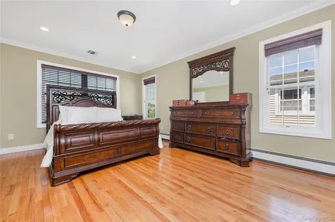 2758 Harvard Place Baldwin NY 11510