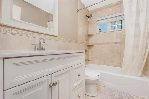 2758 Harvard Place Baldwin NY 11510