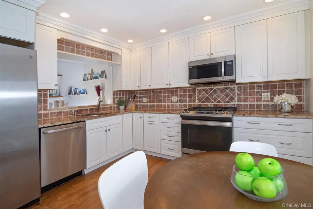 110 Valleyview Road Irvington NY 10533