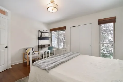 110 Valleyview Road Irvington NY 10533