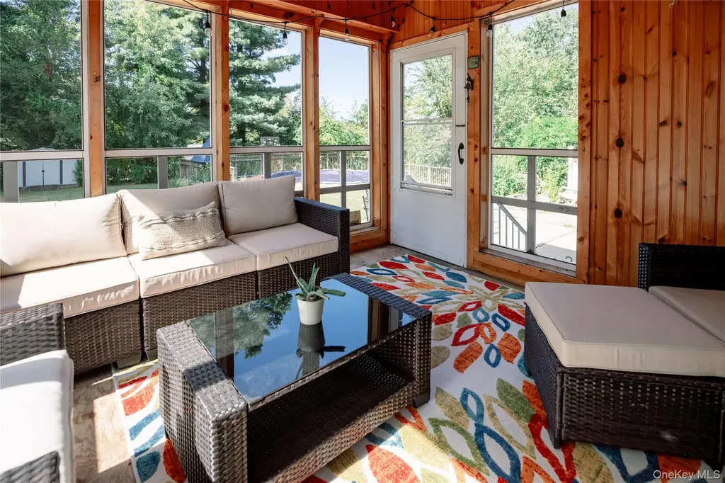 15 E Dogwood Drive Poughkeepsie NY 12601
