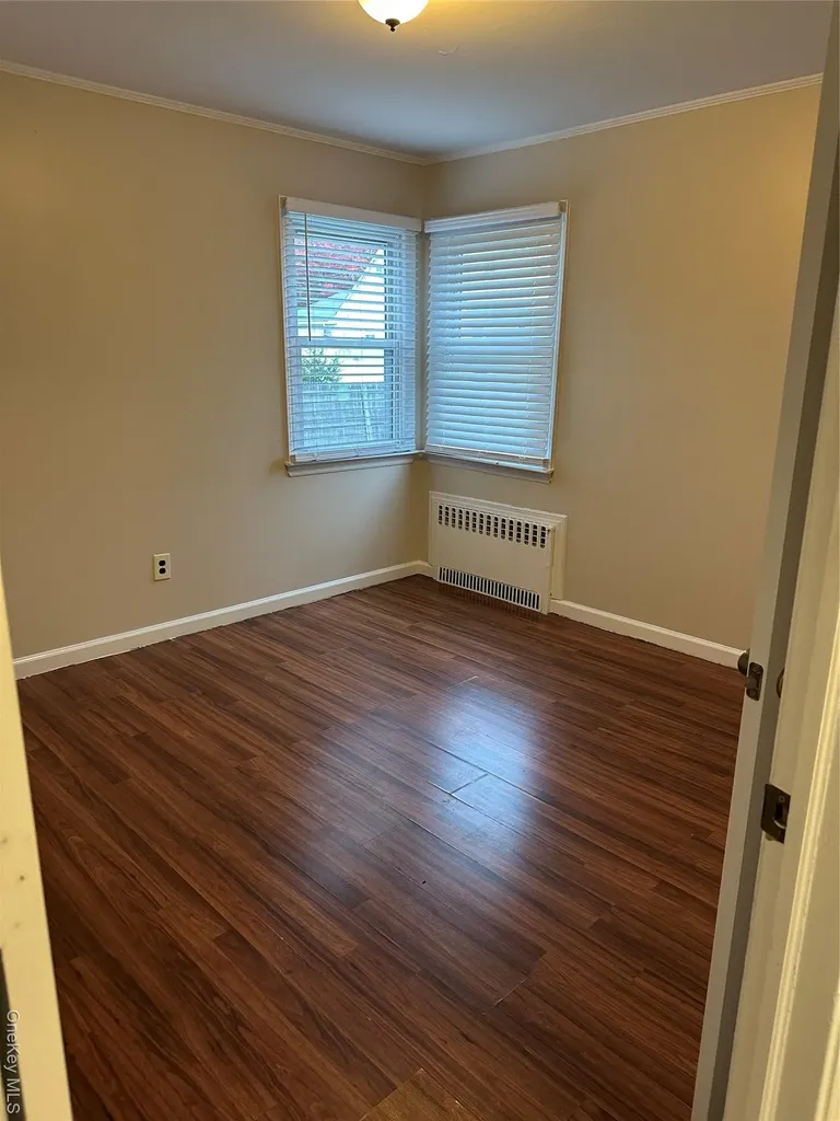 113 Barnum Street West Babylon NY 11704