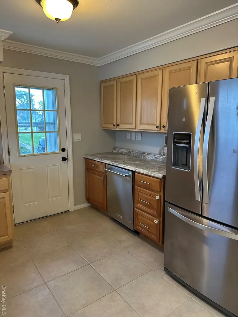 113 Barnum Street West Babylon NY 11704