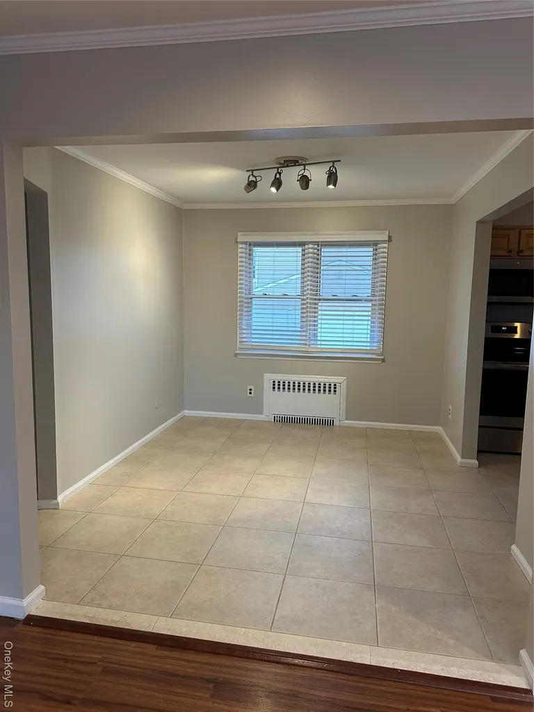 113 Barnum Street West Babylon NY 11704